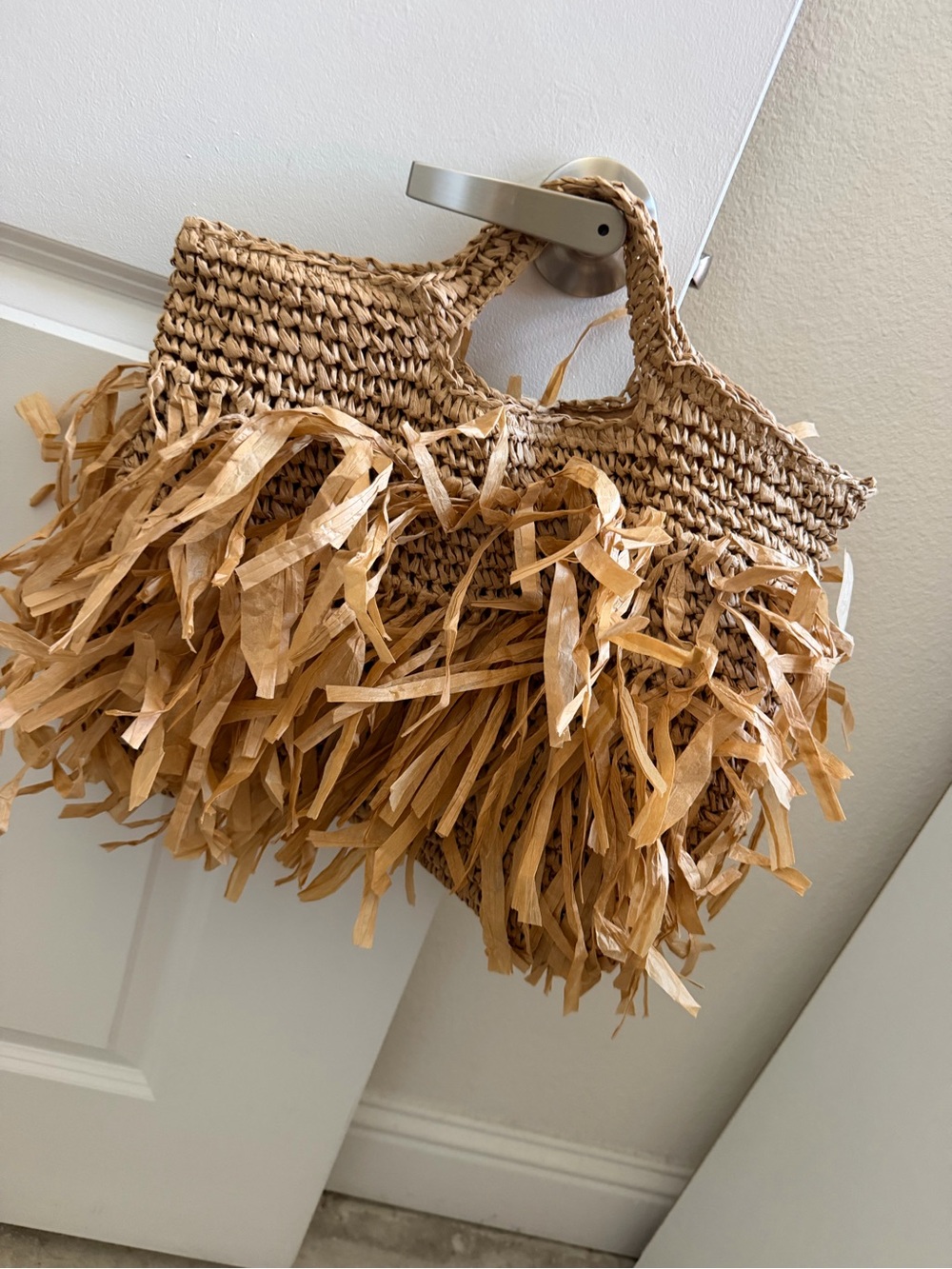 Handwoven Straw Fringe Tote Bag - Natural